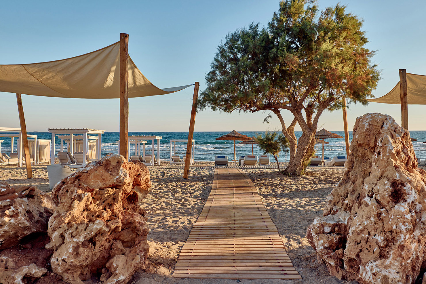 Paralos Kosta Alimia Hotel